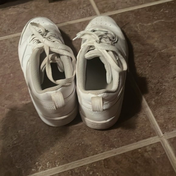 Nike Court Borough Low - Picture 3 of 3